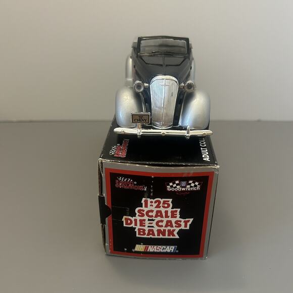 Dale Earnhardt 1937 Chevrolet Convertible 1:25 Scale Die Cast Car Bank Vintage - Picture 4 of 9